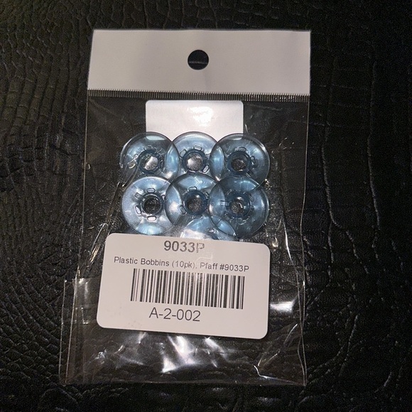 Sewing machine items - Picture 3 of 6